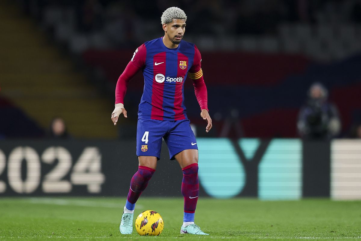 Jenius Bola Untuk hobimu | Calaifiori memberi Arsenal ketakutan cedera baru