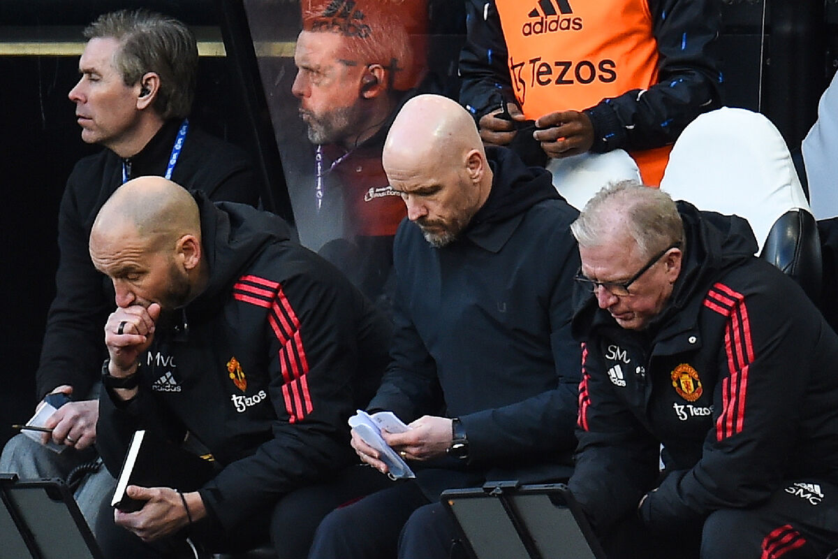 Langkah Ineos untuk memaksa keluar staf Man Utd dengan tenggat waktu yang ketat