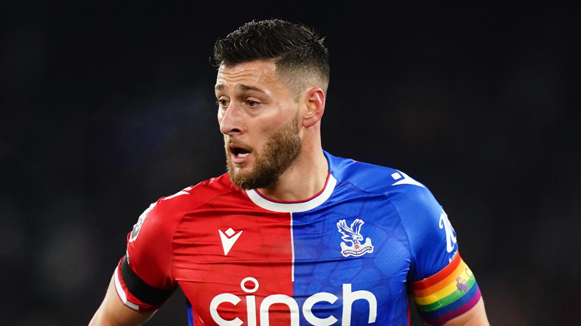 Ward dihormati oleh Crystal Palace dengan Penghargaan Ketua