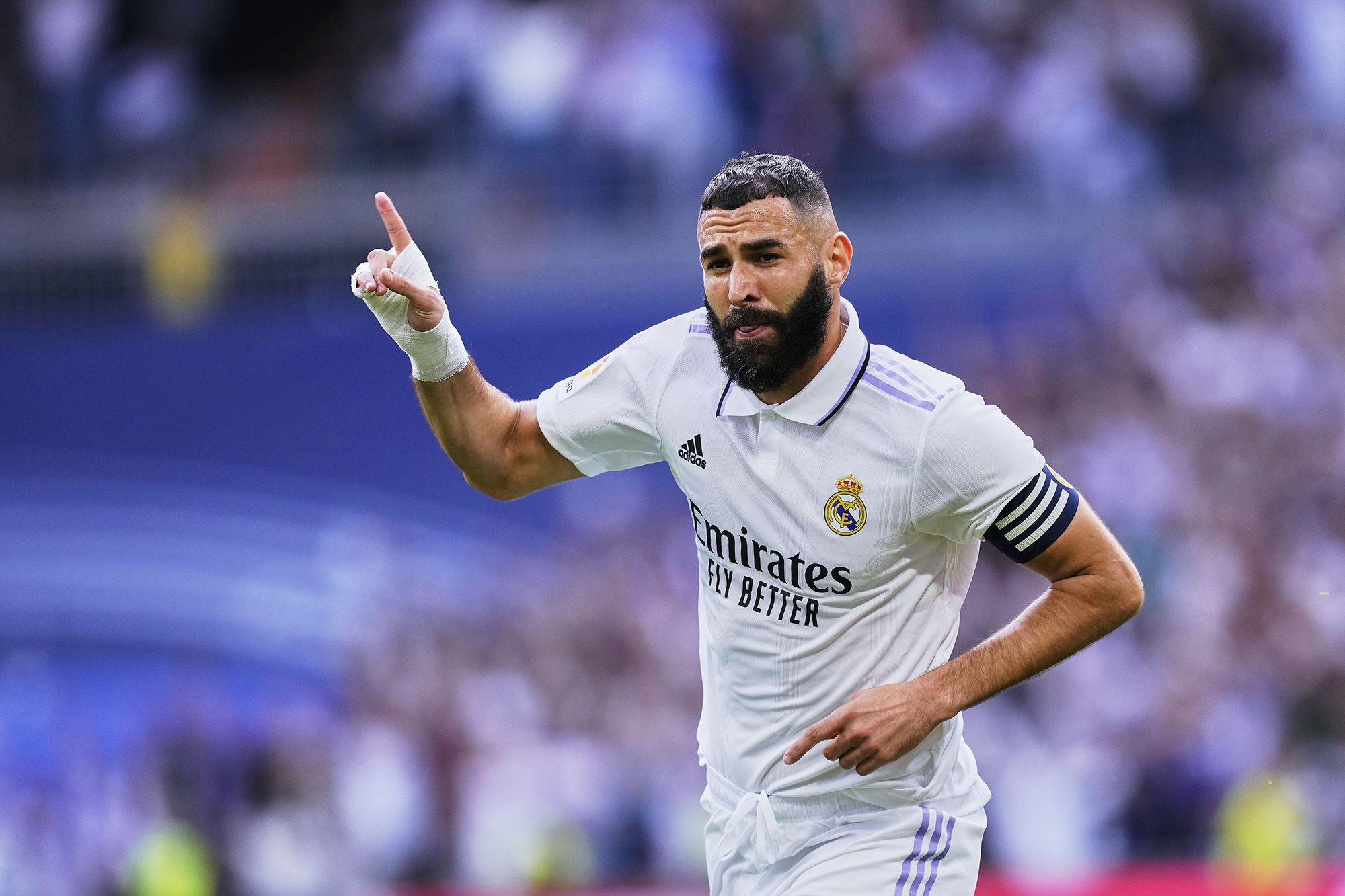 Jenius Bola Untuk hobimu | Benzema bersemangat menyambut musim Al-Ittihad mendatang; Kosongkan kuncinya