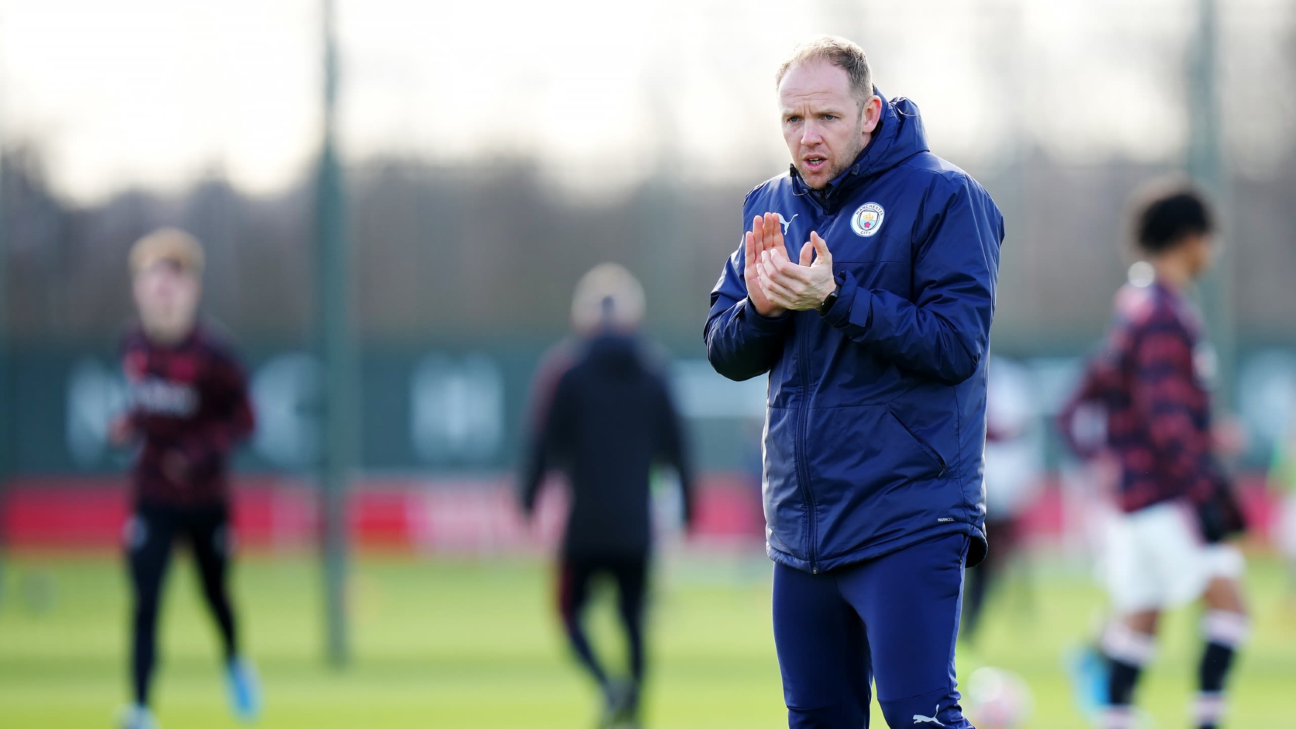 Pelatih Manchester City U21 Ben Wilkinson