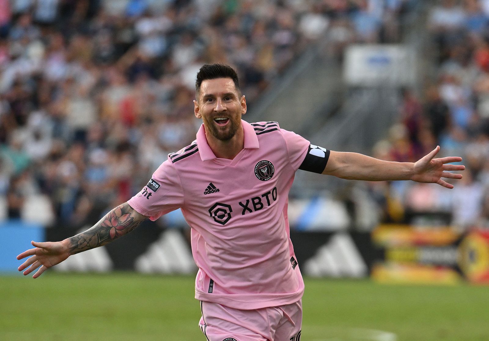Jenius Bola Untuk hobimu | Pemilik Inter Miami, Mas, optimis dengan keberlangsungan Messi
