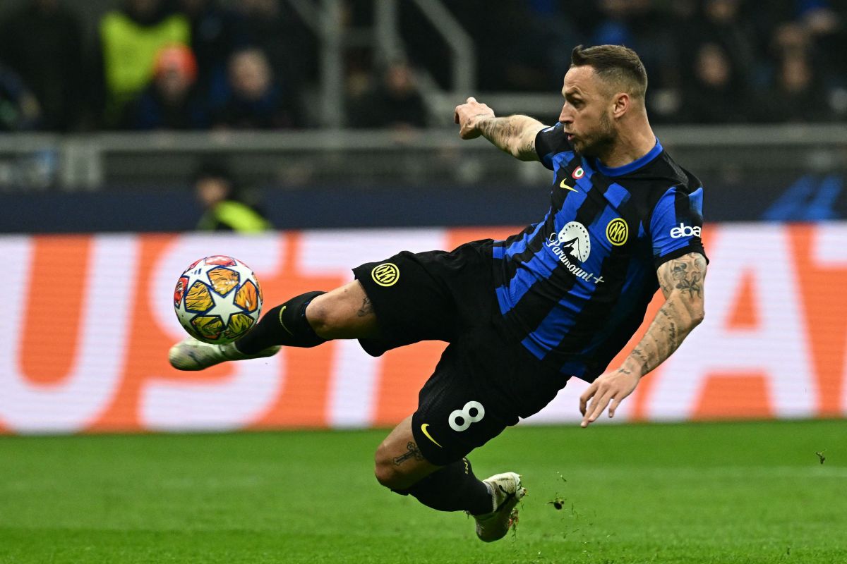 Jenius Bola Untuk hobimu | Arnautovic dan Frattesi membawa Inter Milan melewati Udinese