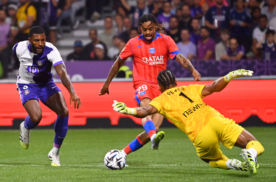 JeniusBola Untuk hobimu Setiap Hari|Joao Neves Hattrick dan mencuri perhatian saat PSG menggila melawan Toulouse dengan score akihr 6-3