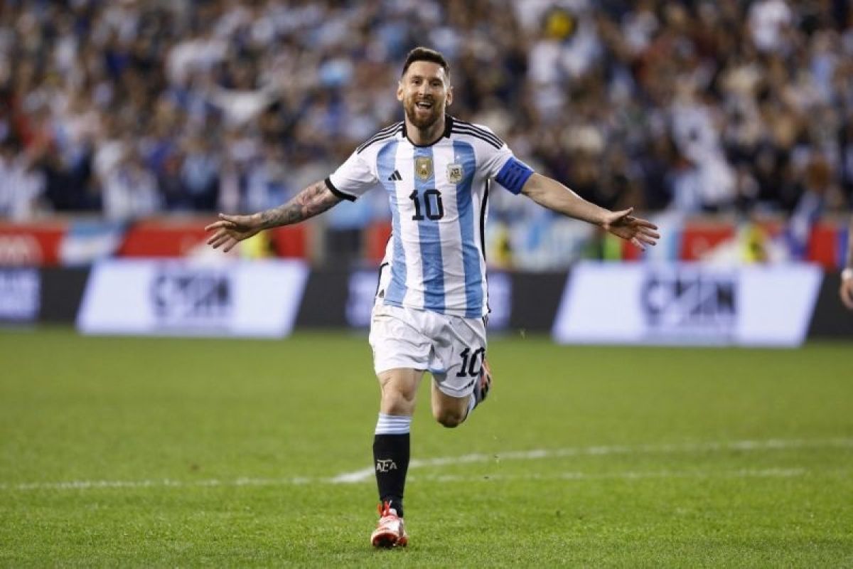 JeniusBola Untuk hobimu Setiap Hari|Pembicaraan Pembaruan Kontrak Messi dengan Barcelona Sedang Berlangsung